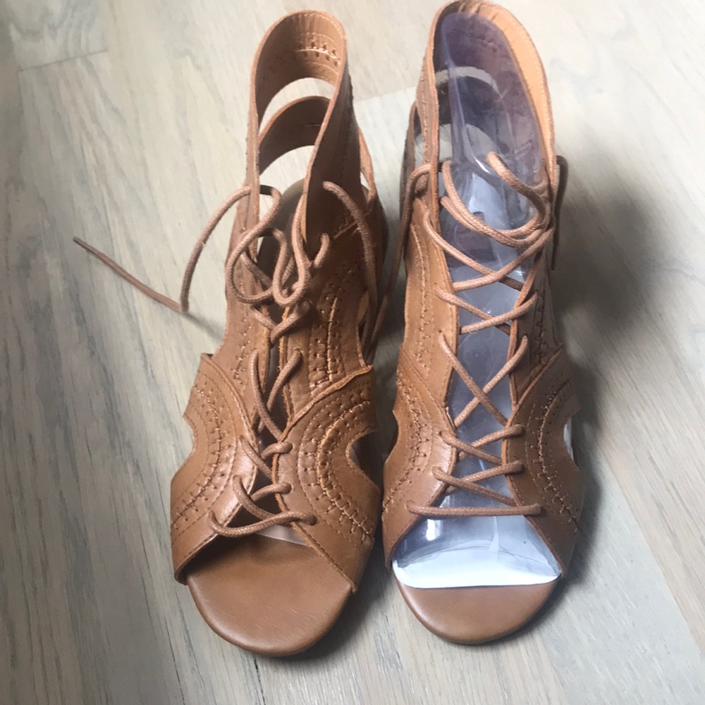 Dolce Vita Sandals